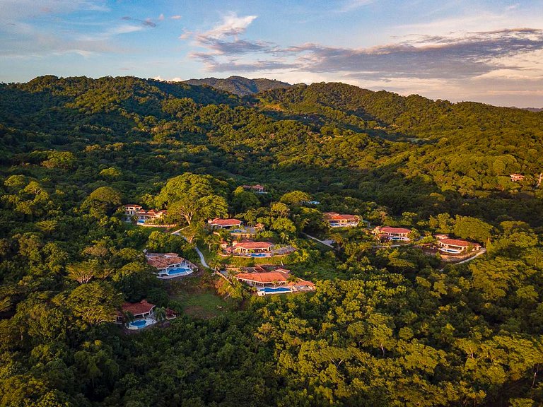 Twinhouse con piscina • 3 min de Playa Pradera