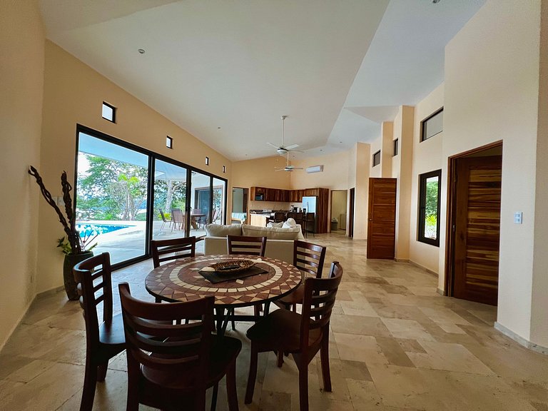 Villa Las Palmeras with spectacular views