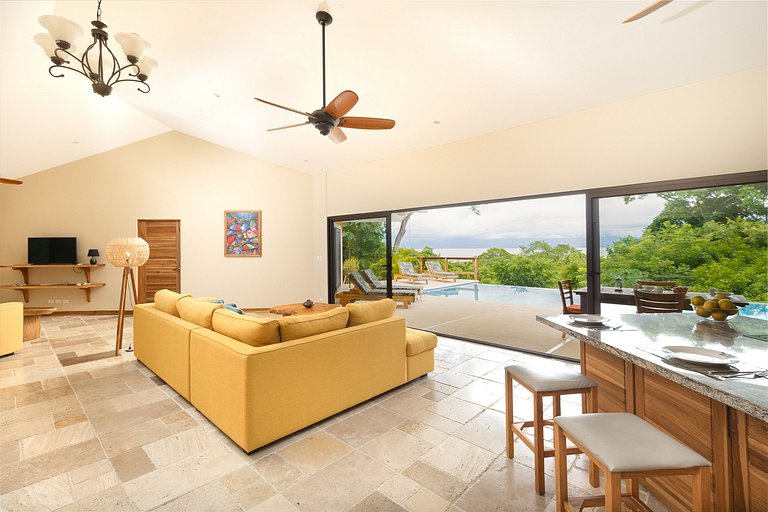 Villa Caballito de Mar con piscina infinita