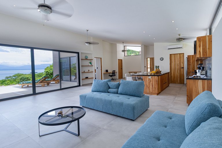 Villa Puma -Moderna y rodeada de naturaleza