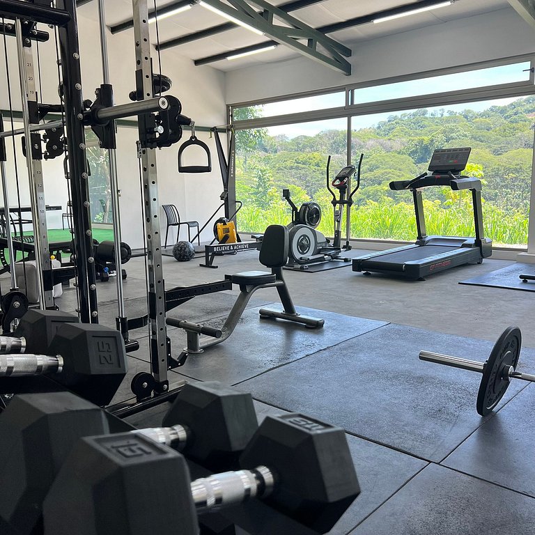 Villa Fortress - Privacidad y Belleza Natural