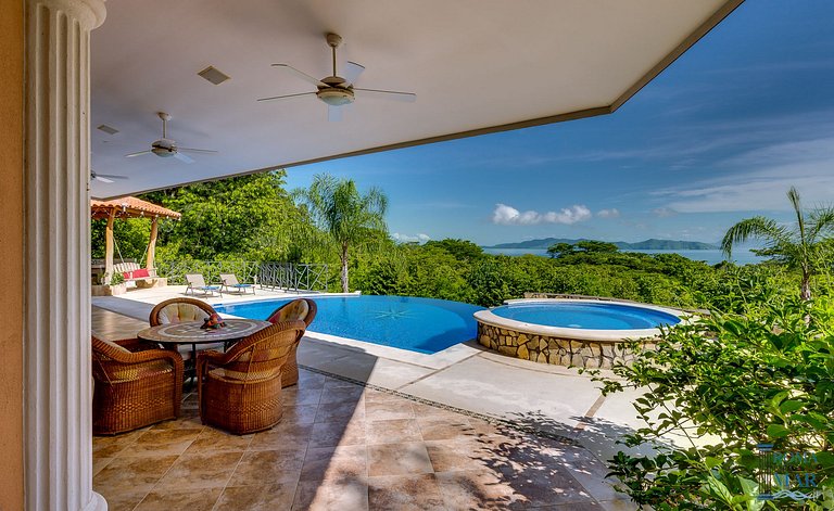 Gulf View Villa | Infinity Pool | 3BR + BBQ