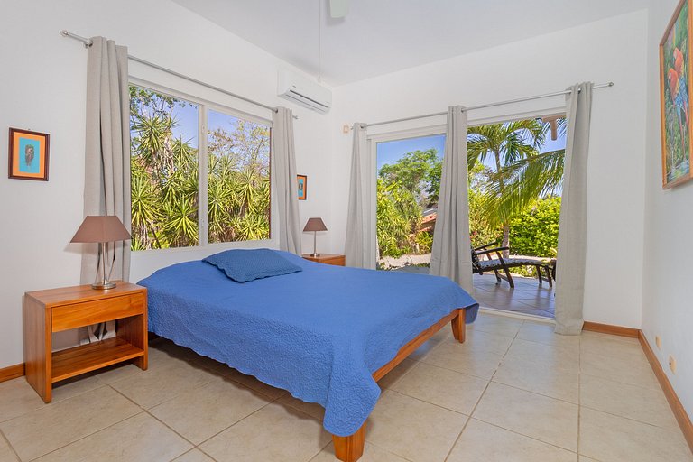 Villa La Perla con vistas al mar