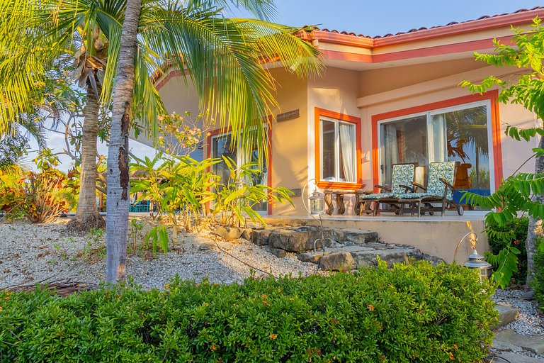 Villa La Perla con vistas al mar