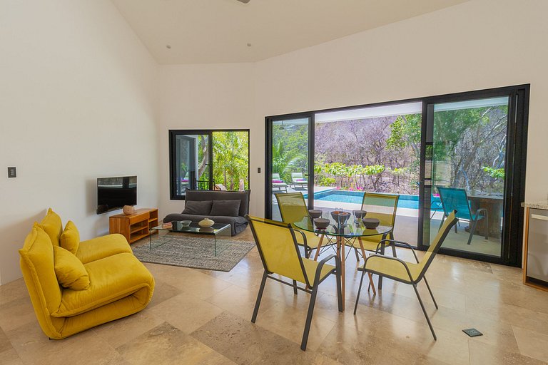 Roma Garden Villa